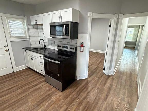 2nd image of 1410 Huddle Ave #1
