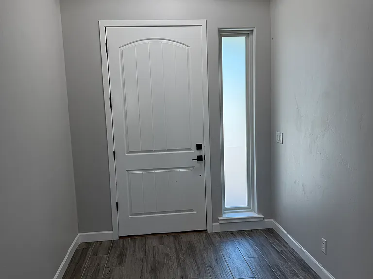 2194 E Hutch St — Photo 10