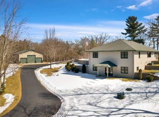 W7139 Blackhawk Ct, Wautoma, WI 54982