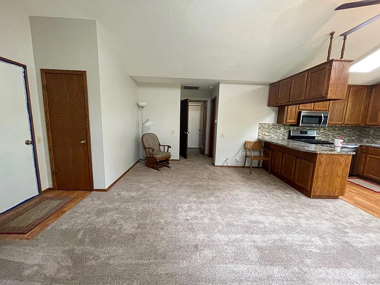 11440 Lakeview Dr — Photo 25