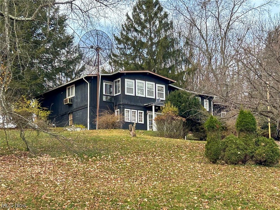 1st image of 47366 Tomahawk Dr