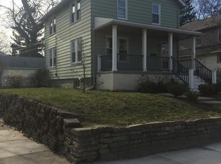 903 Fernwood Rd, Royal Oak, MI 48067