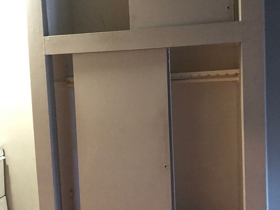 3rd image of 411 E 85th St APT 3B