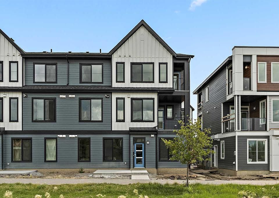 1st image of 60 N Howse Ln #1104