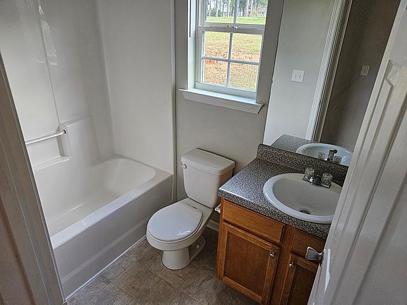 4th image of 126 India Woods Dr #126