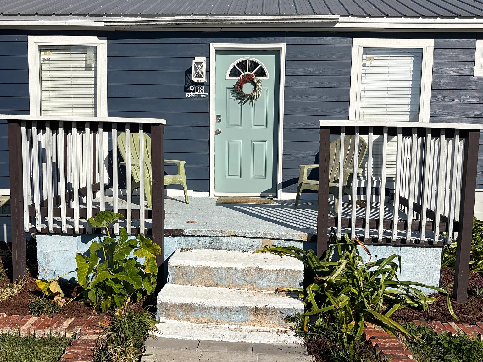 3 bed, 1025 sqft, $1,850 — Photo 2
