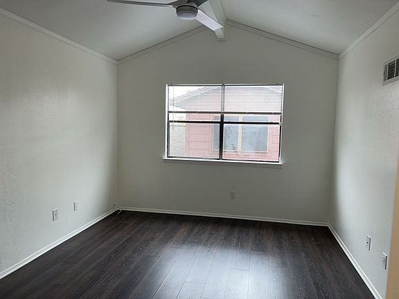 4th image of 1218 Westway Cir
