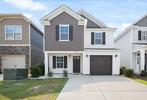 833 Dawsons Park Way Photo 1