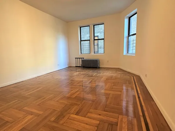 (undisclosed Address), Bronx, NY 10453