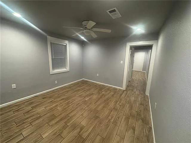 110 N Cumberland St — Photo 11