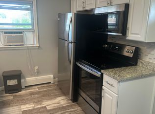 (Undisclosed Address), Deer Park, NY 11729