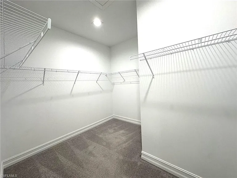 7509 Carnegie Way — Photo 16