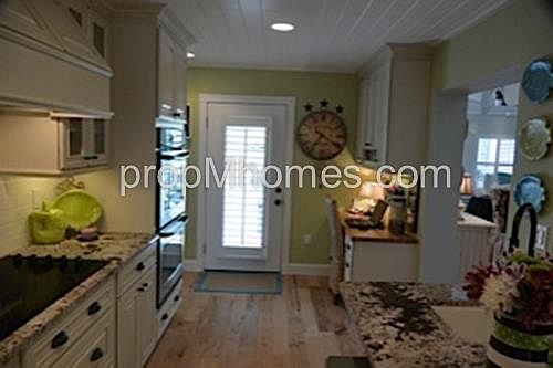 5th image of 5423 America Dr