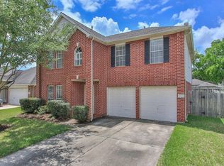 2208 Land St, Pearland, TX 77584