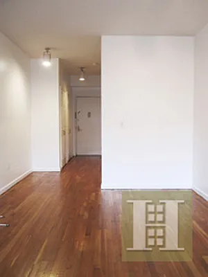 Rented by Halstead Real Estate | media 35