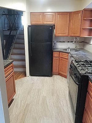1st image of 156-39 77th St #2