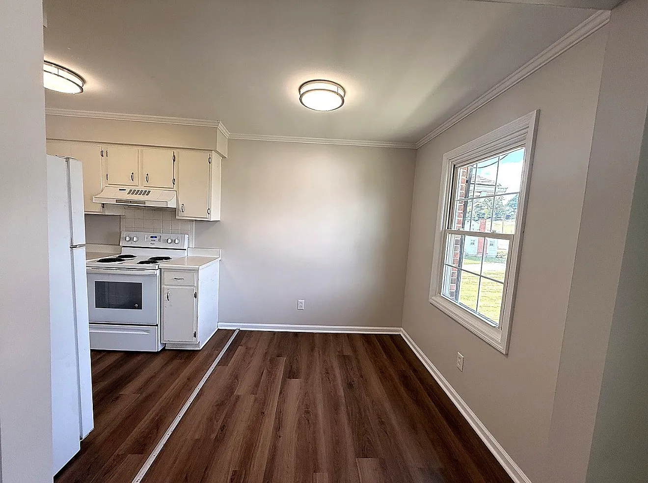 2 bed, $750 — Photo 3