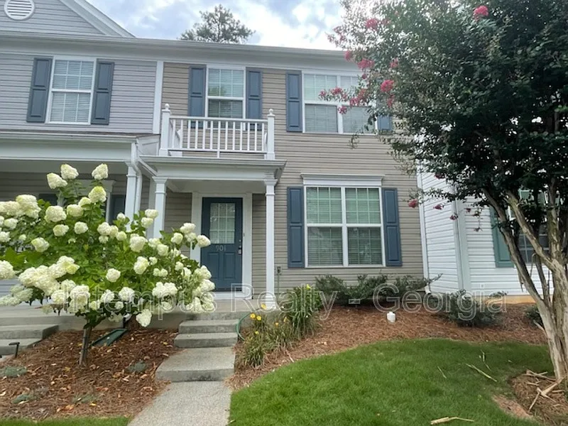 904 Prestwyck Ct