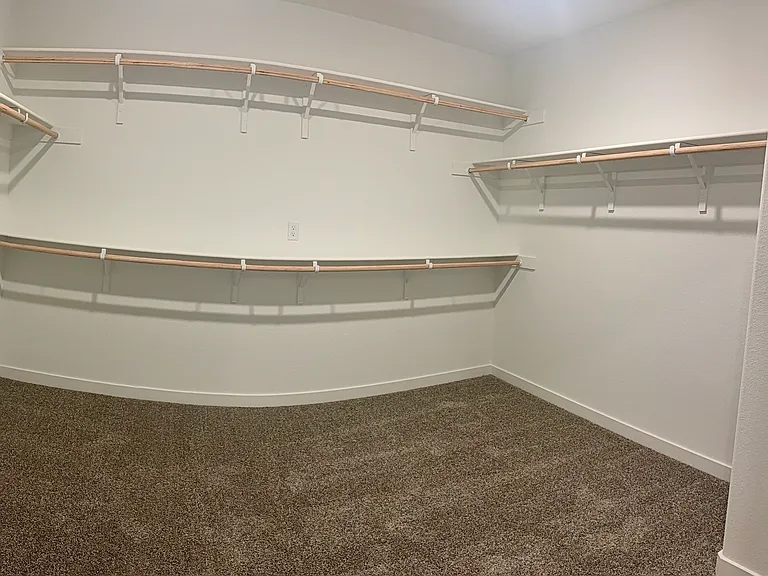 12628 Hereford Ave — Photo 24