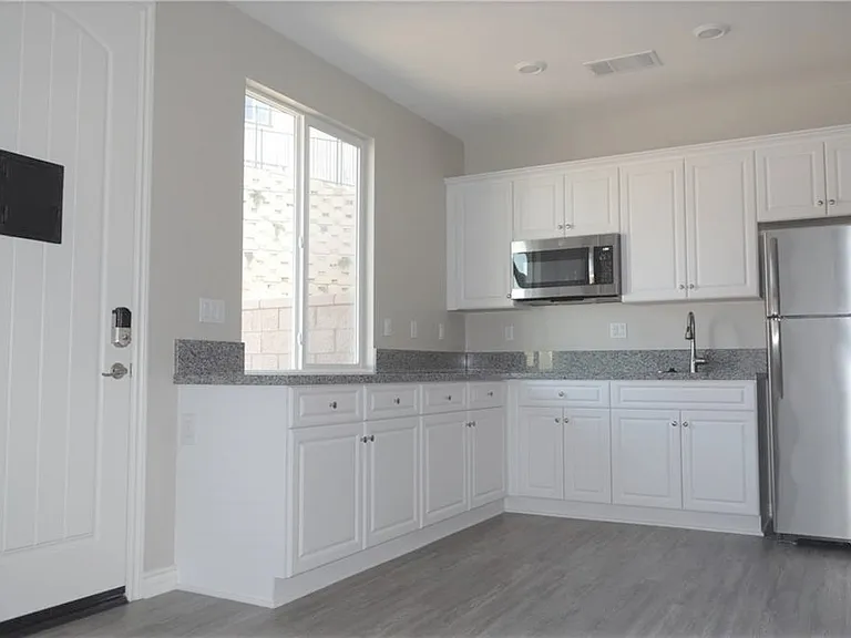 33845 Flood St — Photo 28