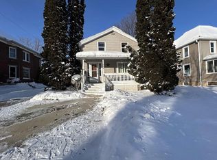208 W Mackie St, Beaver Dam, WI 53916