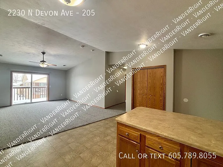 2230 N Devon Ave #205 — Photo 3