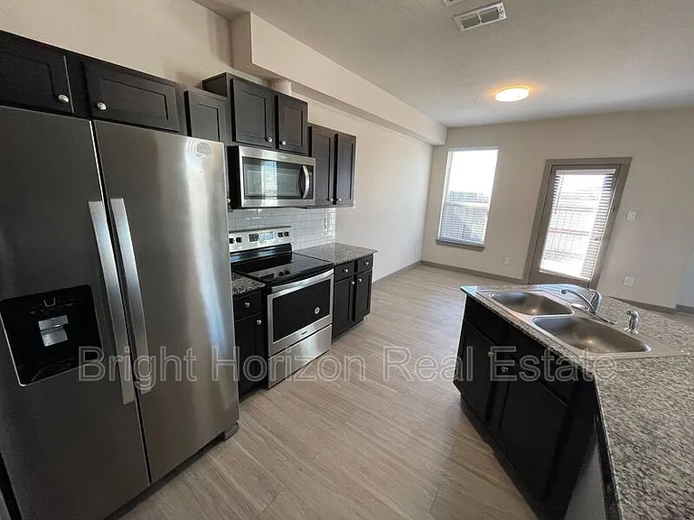 10604 Tube Dr #103 — Photo 9