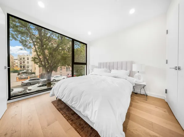 30-24 32nd Street image 11 of 16