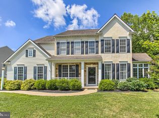 2027 Talbot Ct, Red Lion, PA 17356