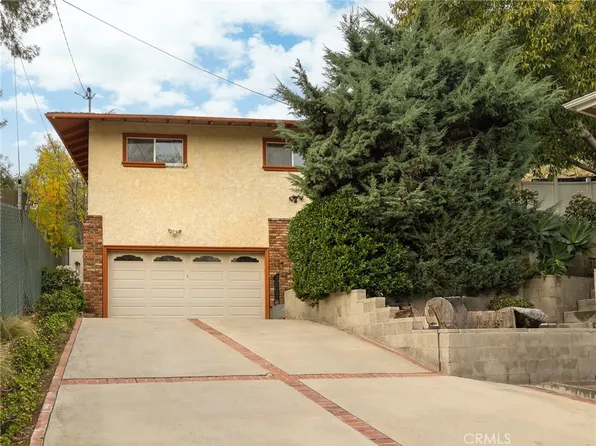 10576 Colebrook St, Sunland, CA 91040