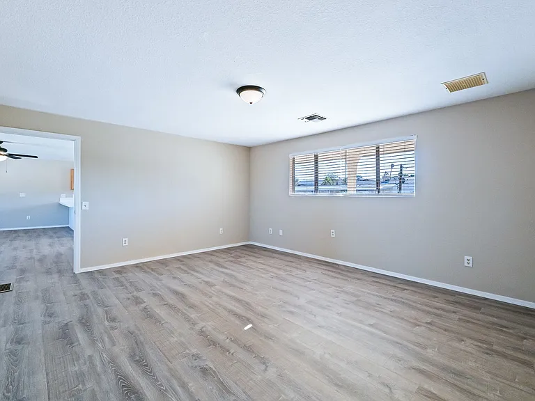 1453 Luna Ln #A — Photo 10
