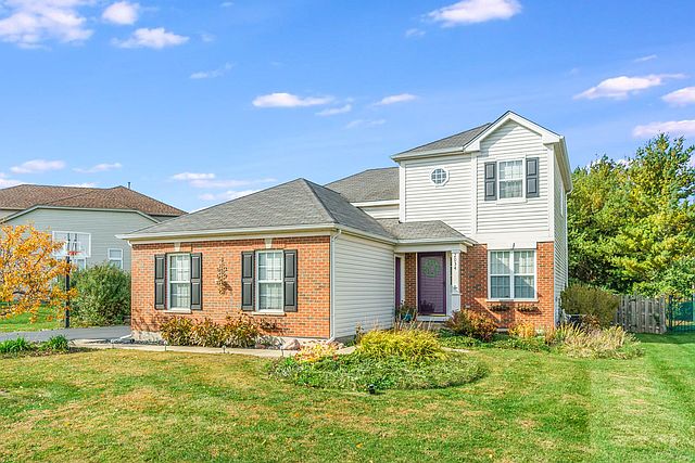 1st image of 2034 Greenview Dr