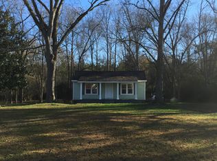 7386 Forrest Rd, Grantville, GA 30220