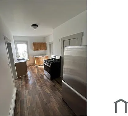 2 bed, 1000 sqft, $1,907 — Photo 3