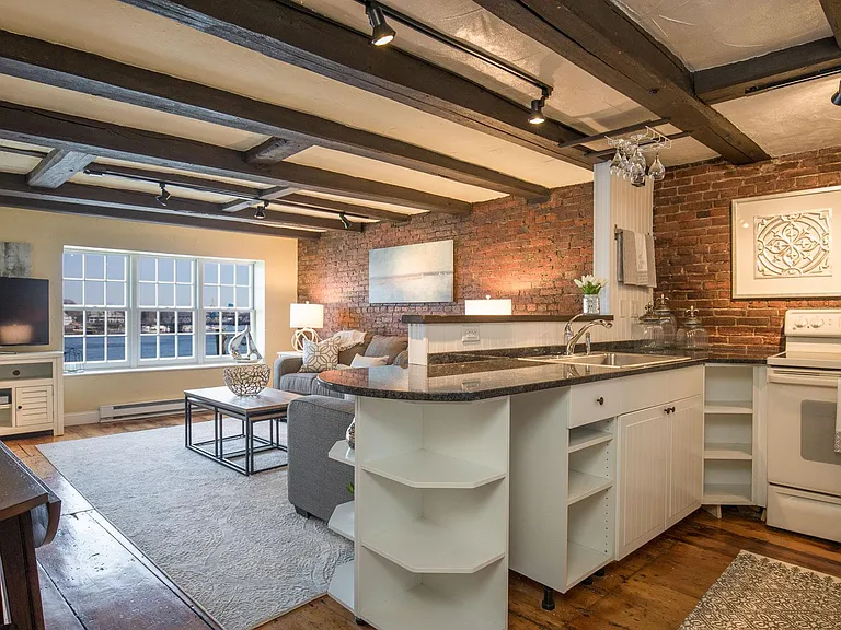 111 Market St #5 — Photo 10