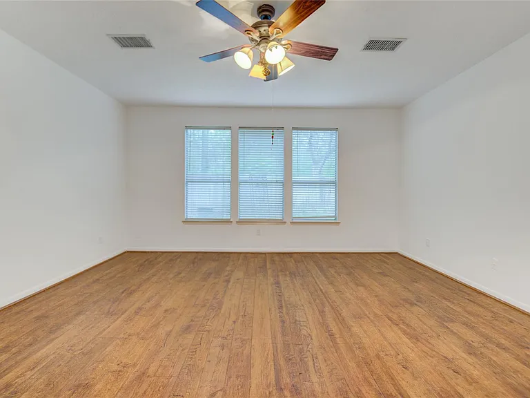 16464 Beewood Glen Dr — Photo 24