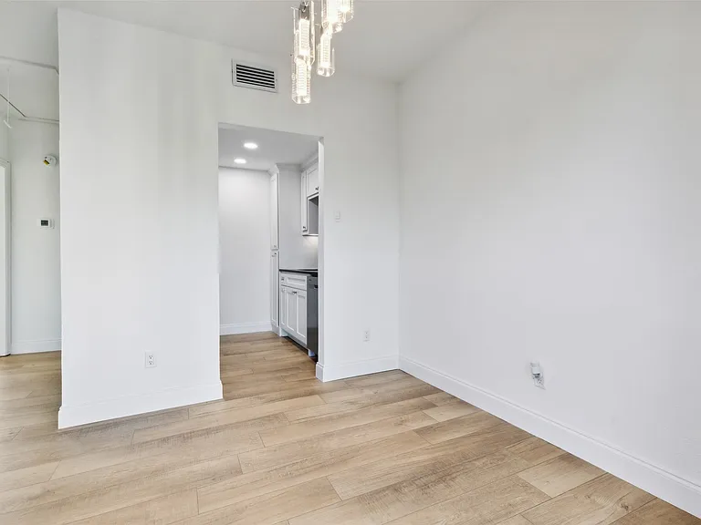 8750 Park Ln #132 — Photo 7