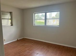 4130 NW 35th Ave, Lauderdale Lakes, FL 33309