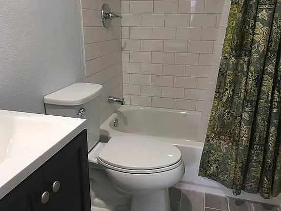 5th image of 618 S Laurel Ave #1/2