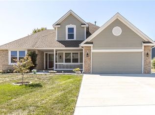3420 N 154th St, Basehor, KS 66007