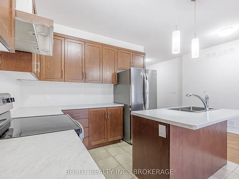 187 Iva St — Photo 6