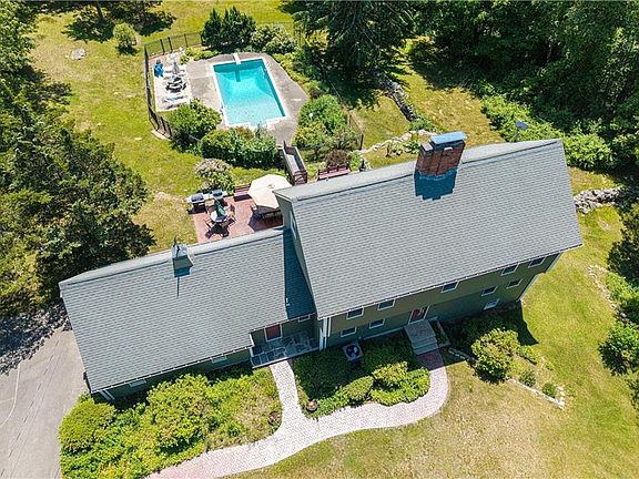 4th image of 117 S Killingly Rd