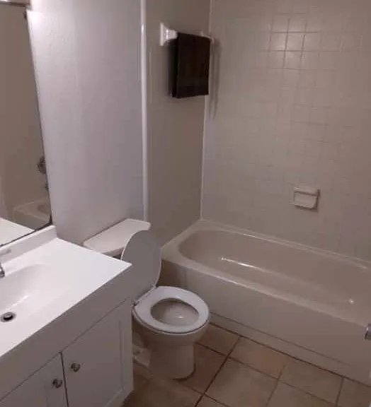 Bathroom2