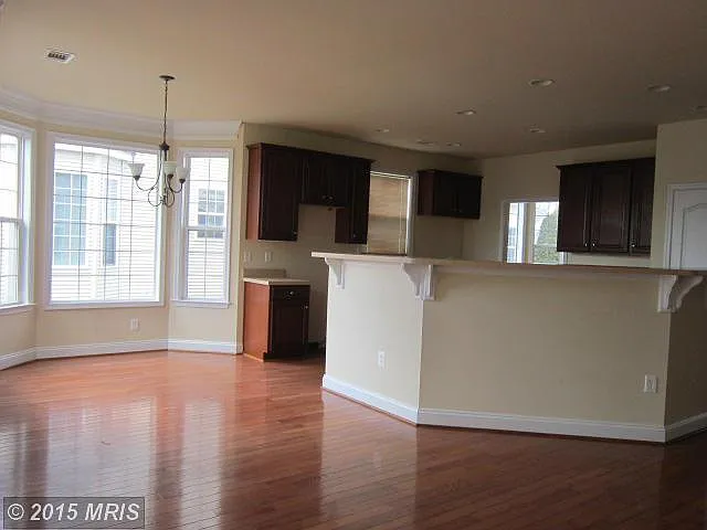 474 Bashore Dr — Photo 2