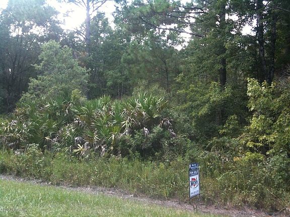 5th image of 10425 Weatherby Ave