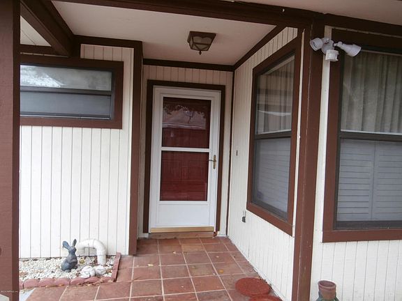 3rd image of 2268 Ironstone Dr E