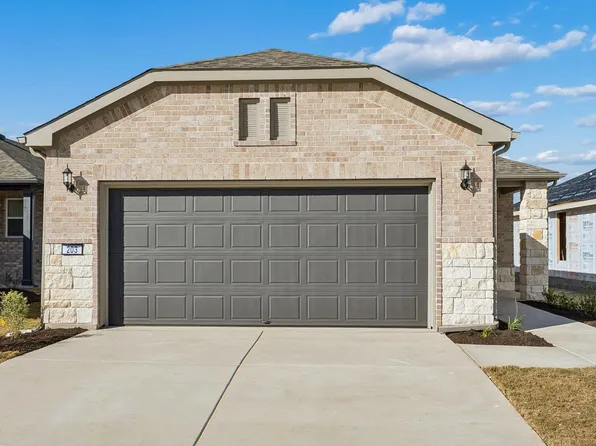 203 Smokestack Ln, Georgetown, TX 78633
