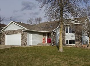 108 Douglas Dr, Glencoe, MN 55336