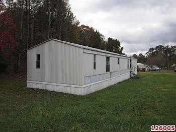 126005X-1.jpg