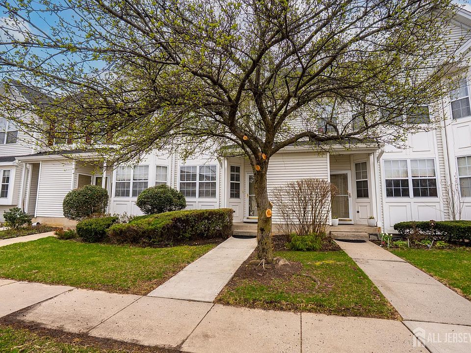 1st image of 1503 Blossom Cir